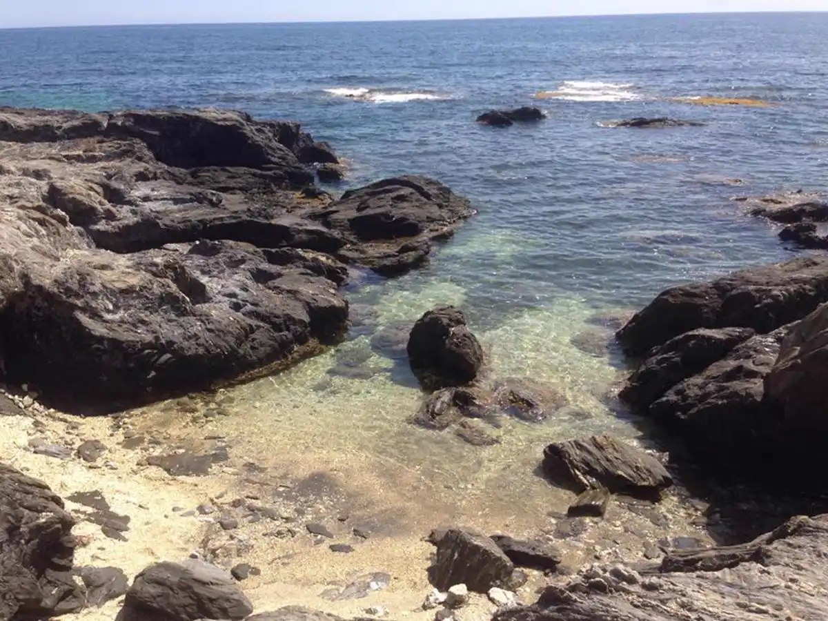 Cala Migaula, entre Cala Cristal y El Mal Paso