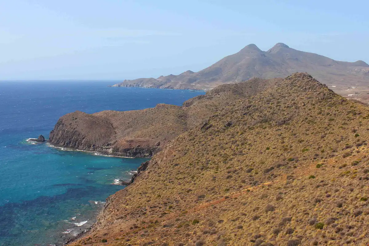 Vista desde el Mirador de la Amatista, entre La Isleta y Rodalquilar